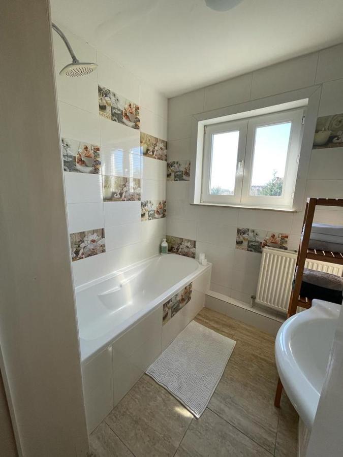 Appartement dans un beau quartier à Anderlecht Bruxelas Exterior foto